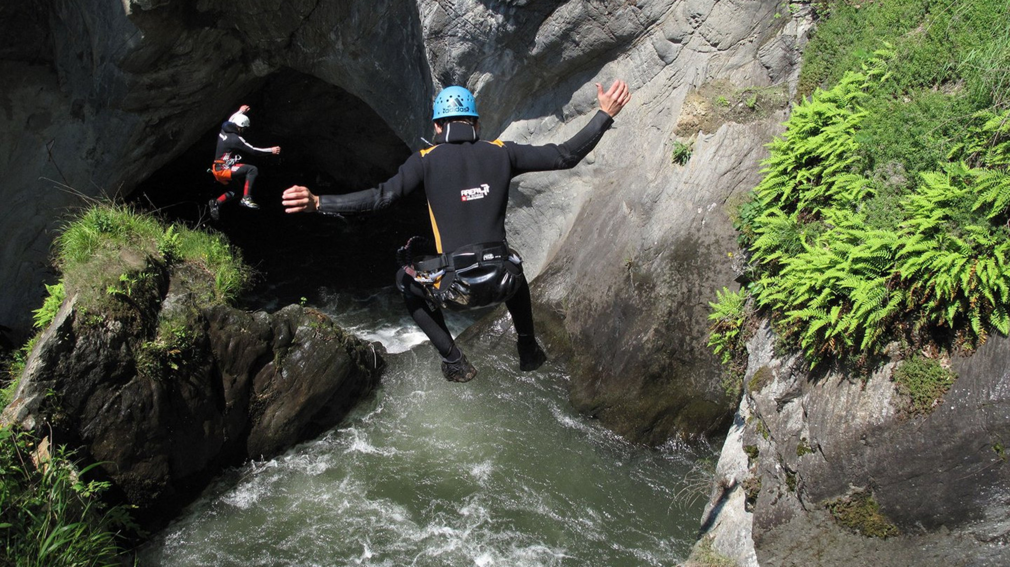 [Translate to Englisch:] Canyoning im Ötztal
